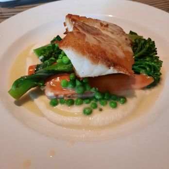 Dalton's - New American Near Me - North Branford, Connecticut
