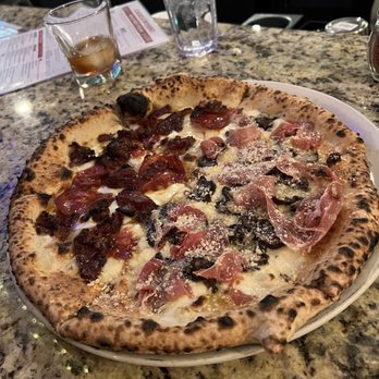 Cane Rosso - Truff Daddy & Honey Bastard Split - Wine Bars Near Me - Carrollton, Texas Cane Rosso - Truff Daddy & Honey Bastard Split - Wine Bars Near Me - Carrollton, Texas