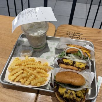 Shake Shack Irvine Spectrum - ShackBurger, Cookies and Cream Shake, Fries - Burgers Near Me - Irvine, California Shake Shack Irvine Spectrum - ShackBurger, Cookies and Cream Shake, Fries - Burgers Near Me - Irvine, California
