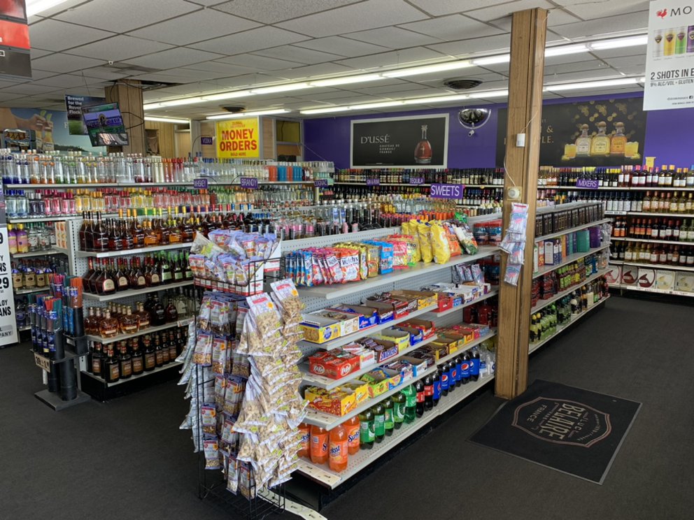 FRANKFORD GARDENS LIQUORS Updated October 2024 21 Photos 5418