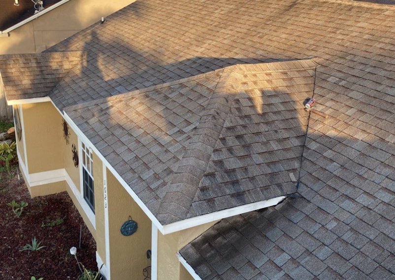 Slide of Roofing Pros USA