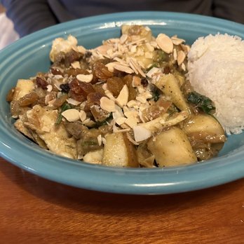 Drift Inn - Salmon noodle bowl - New American Near Me - Yachats, Oregon
