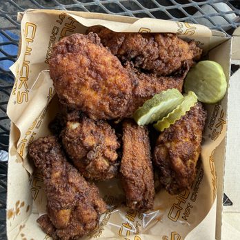 Chuck's Hot Chicken - 2X3 Combo - Chicken Shop Near Me - St. Louis, Missouri