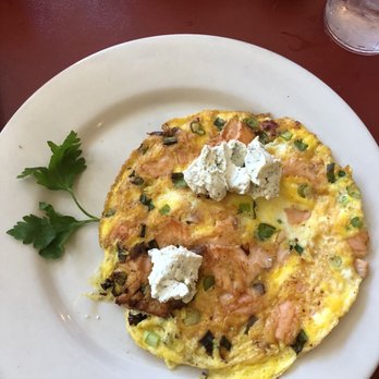 Bluegrass Grill - Southern Near Me - Chattanooga, Tennessee