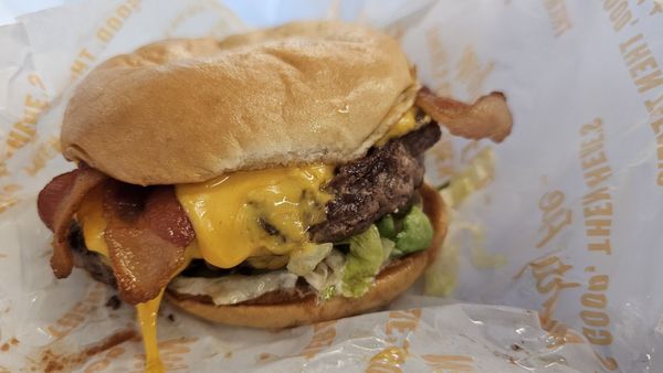 Mighty Fine Burgers by null