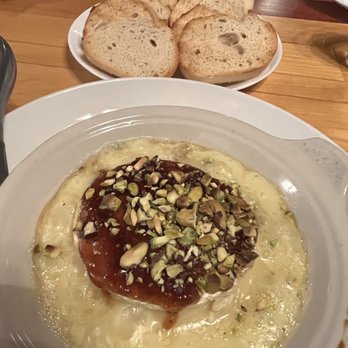 Annata Wine Bar and Cellar - Baked Brie - Wine Bars Near Me - Cincinnati, Ohio