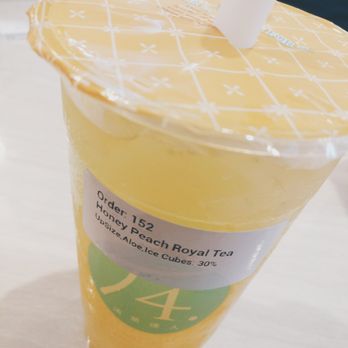 T4 - Honey Peach Royal Tea with Aloe! Super refreshing! - Bubble Tea Near Me - Sacramento, California T4 - Honey Peach Royal Tea with Aloe! Super refreshing! - Bubble Tea Near Me - Sacramento, California