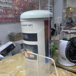 Using a oatmeal empty container to hold the lamp up. Using a oatmeal empty container to hold the lamp up.