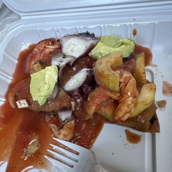 Mariscos Jalisco - Now this is the Triton taco and knit it's amazing - Tacos Near Me - Pomona, California