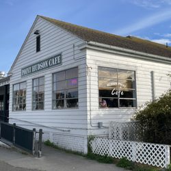 Hudson Point Cafe - Outside