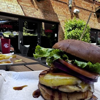 LINDY’S ON 4TH - Updated August 2024 - 532 Photos & 648 Reviews - 500 N ...