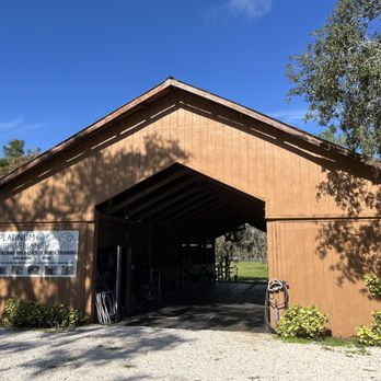 Platinum Horsemanship - Principal barn - Horse Boarding Near Me - Shady Hills, Florida Platinum Horsemanship - Principal barn - Horse Boarding Near Me - Shady Hills, Florida