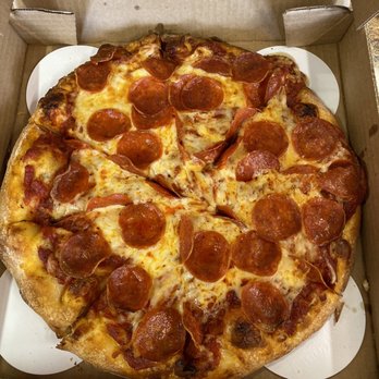 Oven King Pizza - Ok yum! Medium pepperoni pie to go! $11 - Pizza Near Me - Escanaba, Michigan