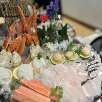 JIYU Thai Hot Pot - Seafood Near Me - Markham, Ontario