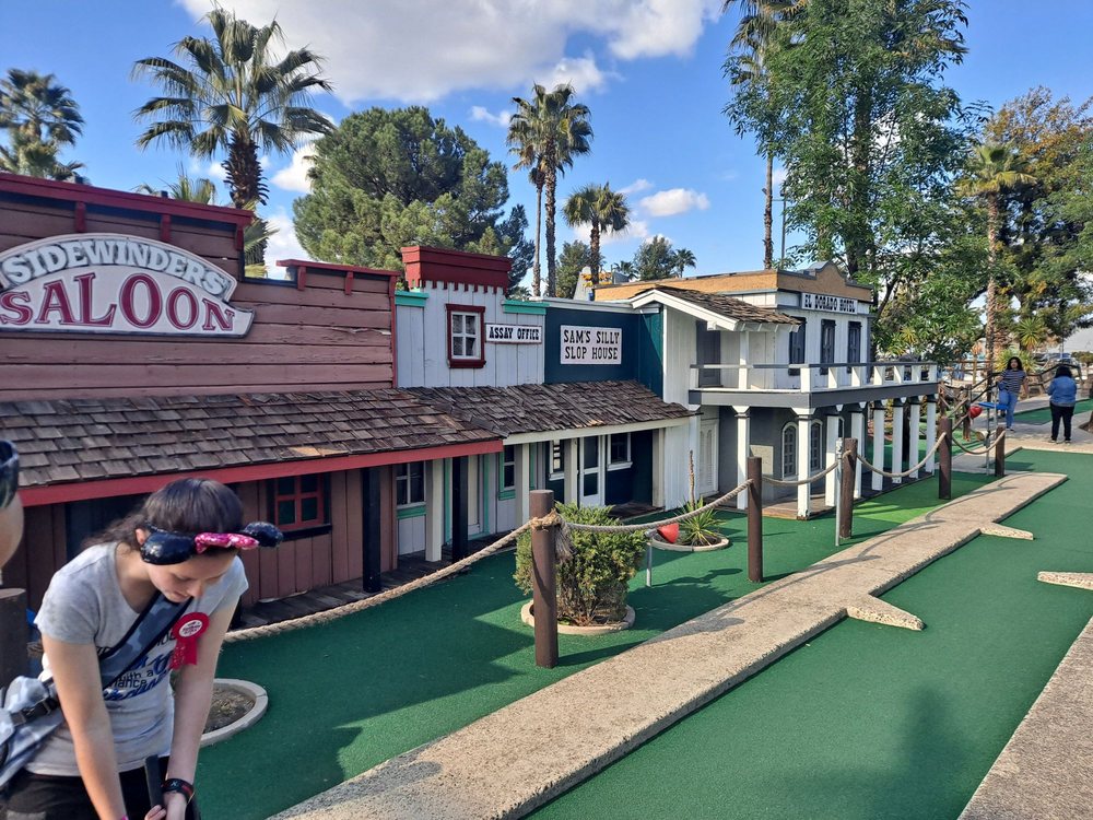 BLACKBEARD’S FAMILY ENTERTAINMENT CENTER 164 Photos & 124 Reviews