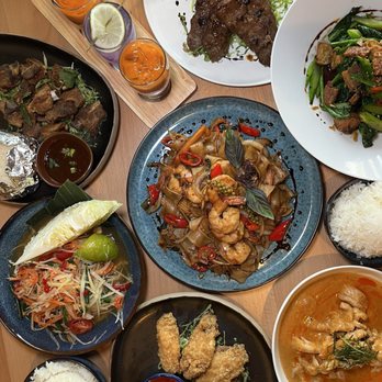 Manon - Thai Near Me - Fullerton, California