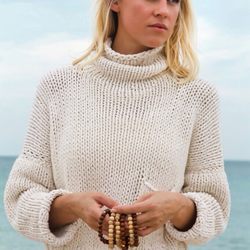 Lex & Lynne - Our signature collection includes jewelry handmade in our studio and sweaters handmade in Mexico.