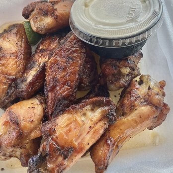 The Pass Kitchen - 10 Piece Grilled Caribbean Chicken Wings - Food Trucks Near Me - Altamonte Springs, Florida The Pass Kitchen - 10 Piece Grilled Caribbean Chicken Wings - Food Trucks Near Me - Altamonte Springs, Florida