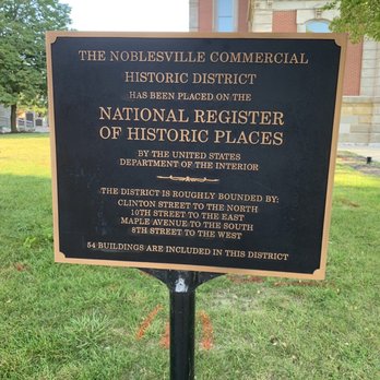 Hamilton County Courthouse - Registered Historic Place - Courthouses Near Me - Noblesville, Indiana Hamilton County Courthouse - Registered Historic Place - Courthouses Near Me - Noblesville, Indiana