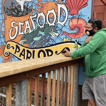 Barbara's Fishtrap - Seafood Near Me - Half Moon Bay, California
