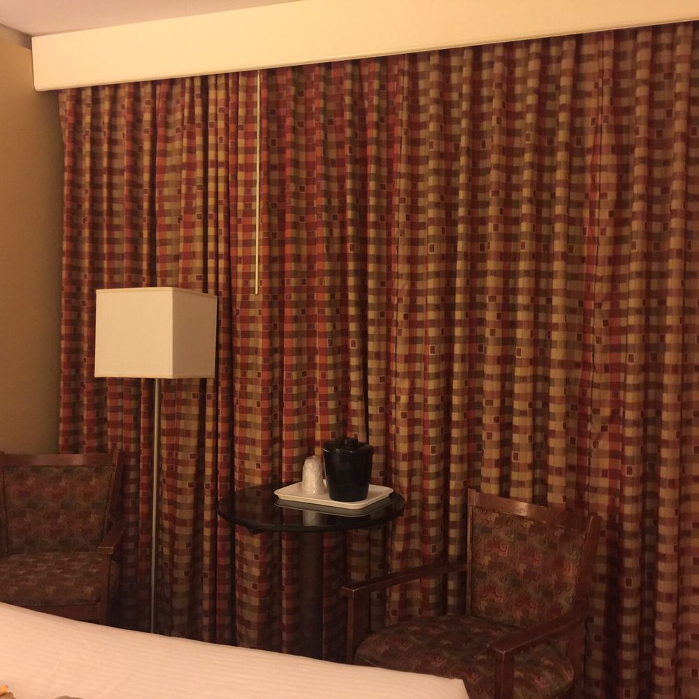 West Gate Inn Nyack - This is your curtain and chairs. Ewwwww - Hotels Near Me - Nyack, New York West Gate Inn Nyack - This is your curtain and chairs. Ewwwww - Hotels Near Me - Nyack, New York