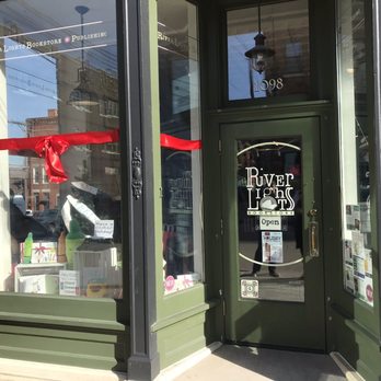 River Lights Bookstore - River Lights Bookstore - Bookstores Near Me - Dubuque, Iowa