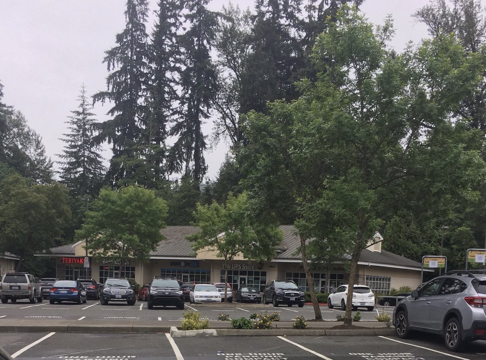 LAKEMONT VILLAGE Updated September 2024 4851 Lakemont Blvd SE