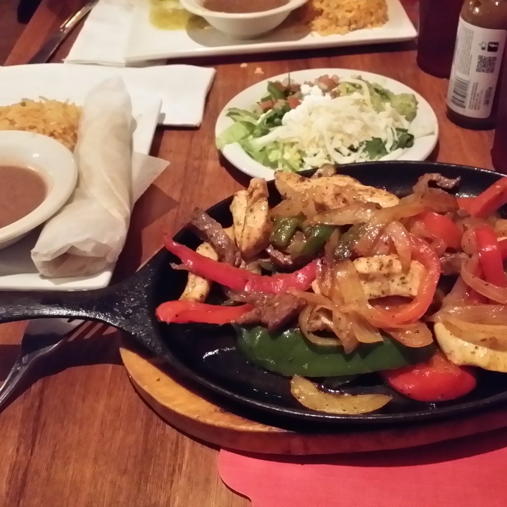 Cinco De Mayo - Mixed fajita! - Mexican Near Me - Cape May, New Jersey
