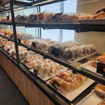 85°C Bakery Cafe-Daly City - Endless baked goods - Coffee & Tea Near Me - Daly City, California 85°C Bakery Cafe-Daly City - Endless baked goods - Coffee & Tea Near Me - Daly City, California