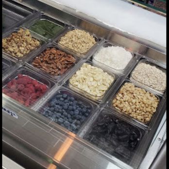 Levulose Juice Bar Cafe - Juice Bars & Smoothies Near Me - Bronx, New York