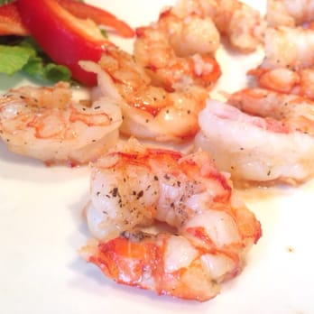 Chameleons - shrimp and vegetables on a plate - Seafood Near Me - Parksville, British Columbia Chameleons - shrimp and vegetables on a plate - Seafood Near Me - Parksville, British Columbia