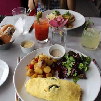 Robert - Organic Spinach Omelet, Classic Eggs Benedict, Bloody Mary, & the  Olmsted. - New American Near Me - New York, New York