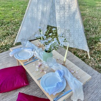 Cortrev  Decor - Beautiful picnic organized by Cortrev Picnics and Decor. - Event Photography Near Me