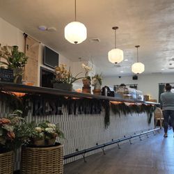 Shady Elms Kitchen - Nice cofee shop with plenty of seating and an assortment of baked goods. All adjacent to the main restaurant.