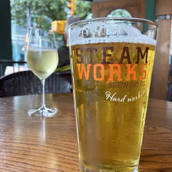 The Lennox Pub - Daily specials - Pubs Near Me - Vancouver, British Columbia The Lennox Pub - Daily specials - Pubs Near Me - Vancouver, British Columbia