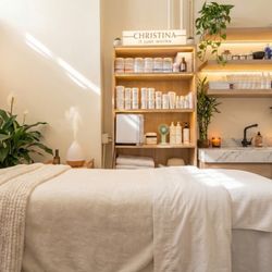 City Glow - Our main facial group