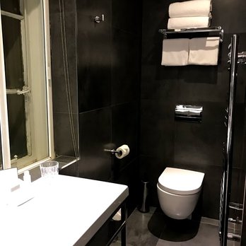The Inn on the Mile - Bathroom - Bars Near Me - Edinburgh, EDH