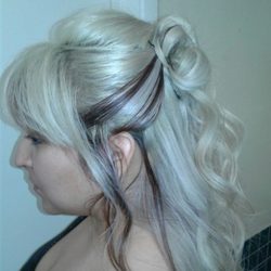 Pretty Platinum hairdo