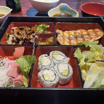 Sushi Arashi - Sushi Bars Near Me - Mountain View, California