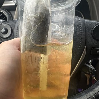 Outdoor Café - Jasmin iced tea - Desserts Near Me - Chicago, Illinois