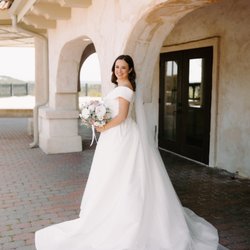 Gassane Tailors - Wedding dress altered by Amel