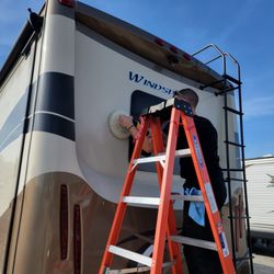 Lucky Duck Detailing - RV Oxidation removal in Cincinnati