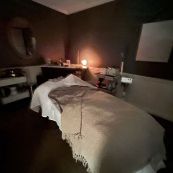 Lemon and Honey Day Spa - Day Spas Near Me - Orange, California