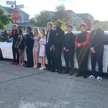 Bonzer limousine service - Homecoming is here !!! - Town Car Service Near Me - Blacklick, Ohio Bonzer limousine service - Homecoming is here !!! - Town Car Service Near Me - Blacklick, Ohio