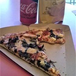 Pizza Nova - Gourmet pizza (with chicken, spinach...) combo