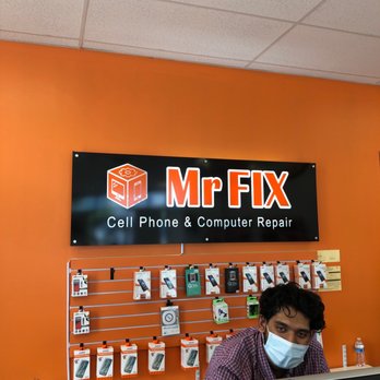 MR FIX Williamsburg - My iPhone 11 got fixed in record time at Mr. Fix. Chris was the specialist on duty. I walked in and 20 minutes later out the door. - Mobile Phone Repair Near Me - Williamsburg, Virginia MR FIX Williamsburg - My iPhone 11 got fixed in record time at Mr. Fix. Chris was the specialist on duty. I walked in and 20 minutes later out the door. - Mobile Phone Repair Near Me - Williamsburg, Virginia