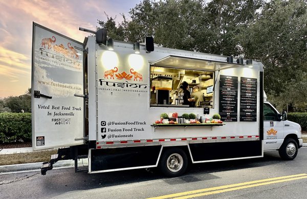Fusion Food Truck by null