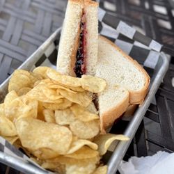 Boneyard Pub - PB & J