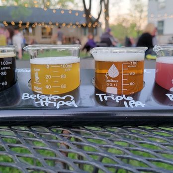 Fibonacci Brewing - five different beers on a tray - Breweries Near Me - Cincinnati, Ohio