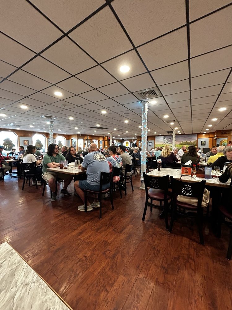 Golden Egg Pancake House